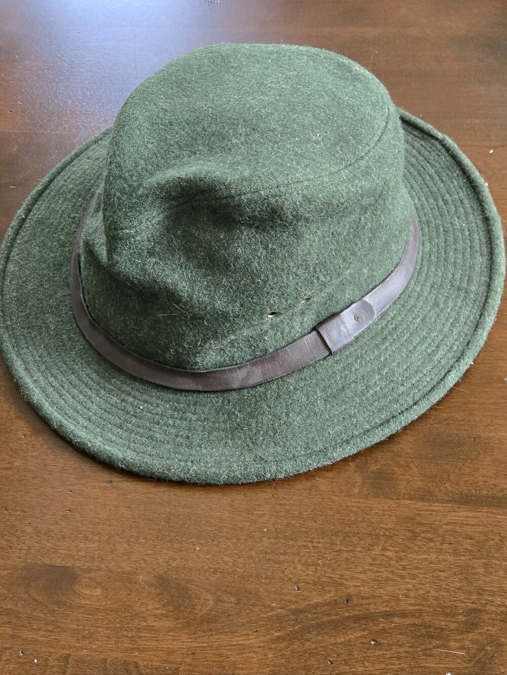 Filson Forest Green Wool Packer Hat with Brown Leather Band - 2XL - Picture 2 of 4